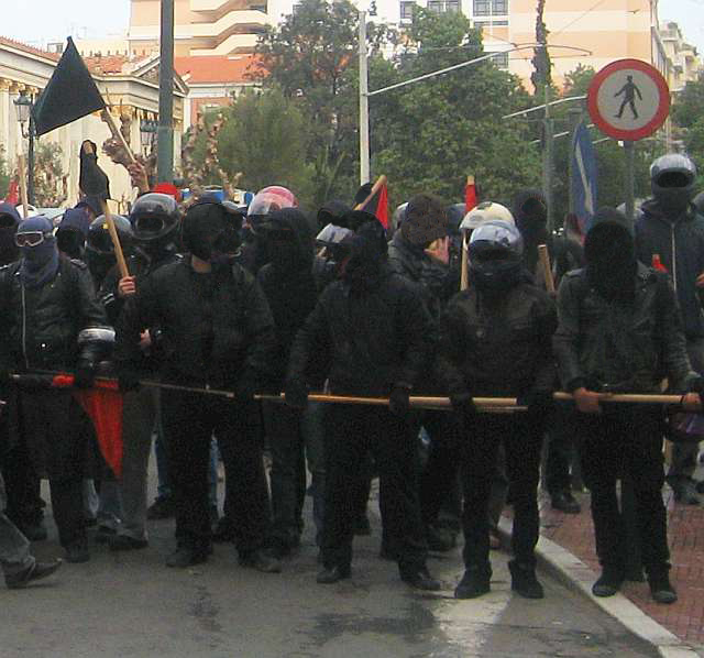 [2-2-2008_greece_anarchists_cancel_fascists_demo__06_.jpg]