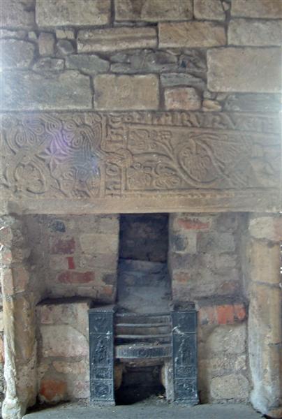 [Fireplace+with+carved+stone+mantel+(Medium).jpg]