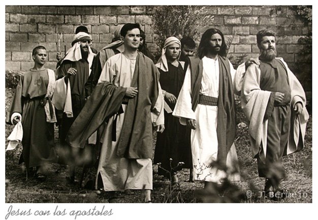 [Jesus+con+los+apostoles.jpg]
