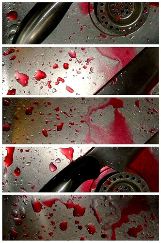 [blood_knife.jpg]