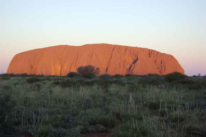 [024+Uluru+sunset+4.jpg]