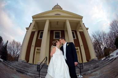 Wedding in front of Town Hall   ©Justin Bass