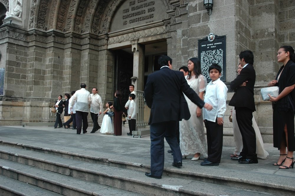[Mikes+och+Layas+bröllop,+Manilla+katedral.jpg]