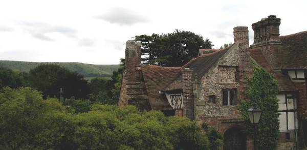 [14+old+house+and+South+Downs+sm.jpg]