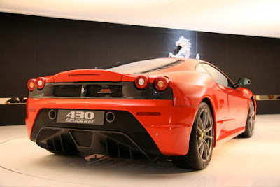 Frankfurt Auto Show: Ferrari F430 Scuderiat