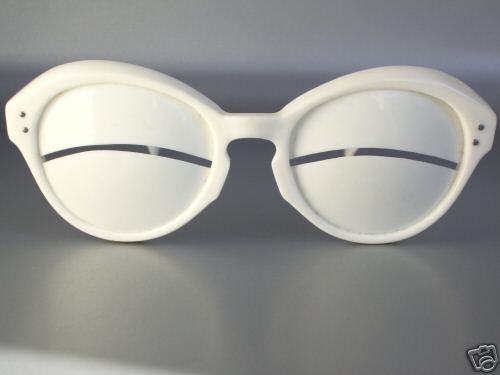 [lunettes.jpg]