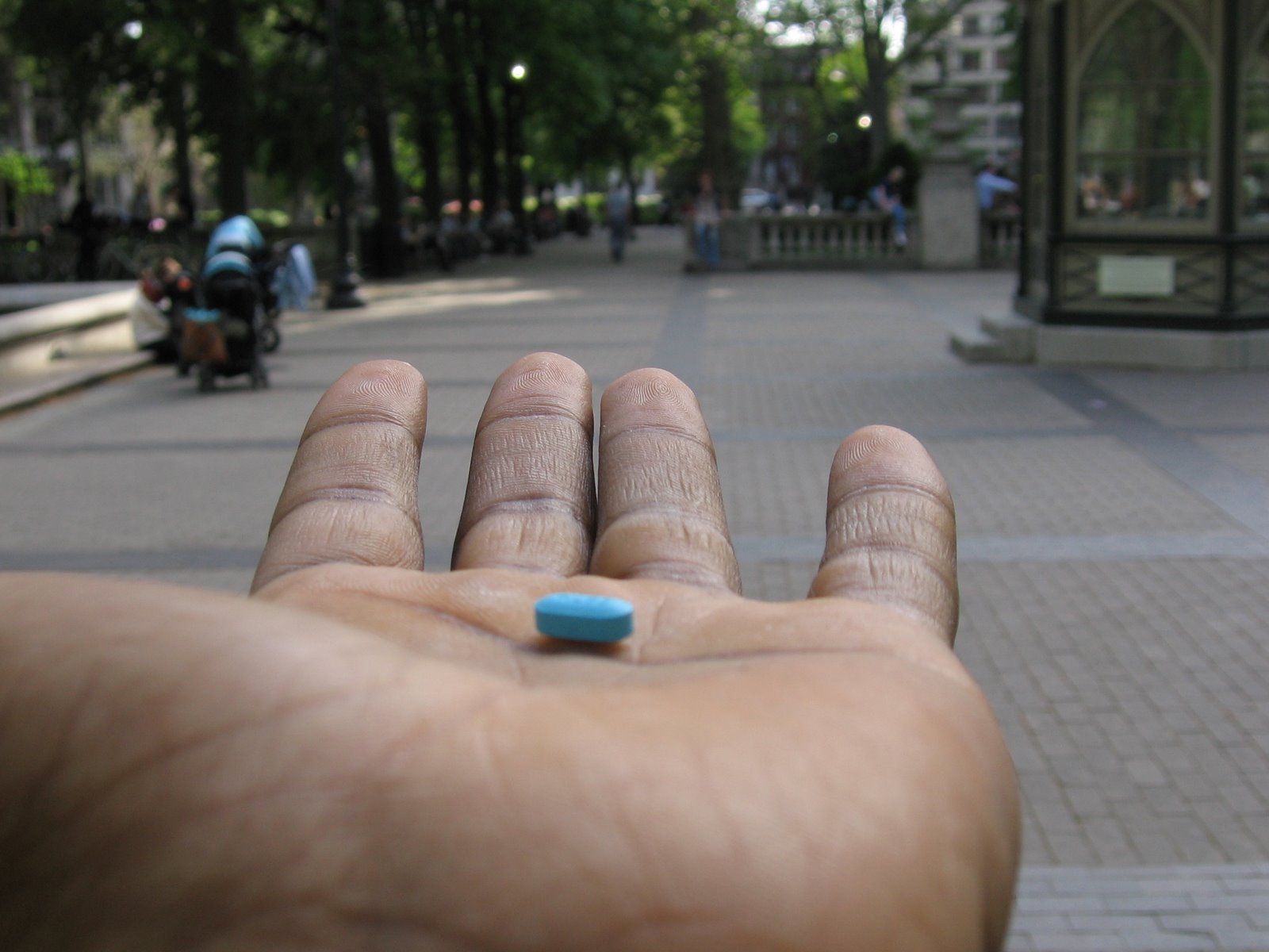 [Blue+Pill.JPG]