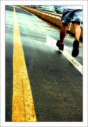 [Jogging_by_jinju1.jpg]