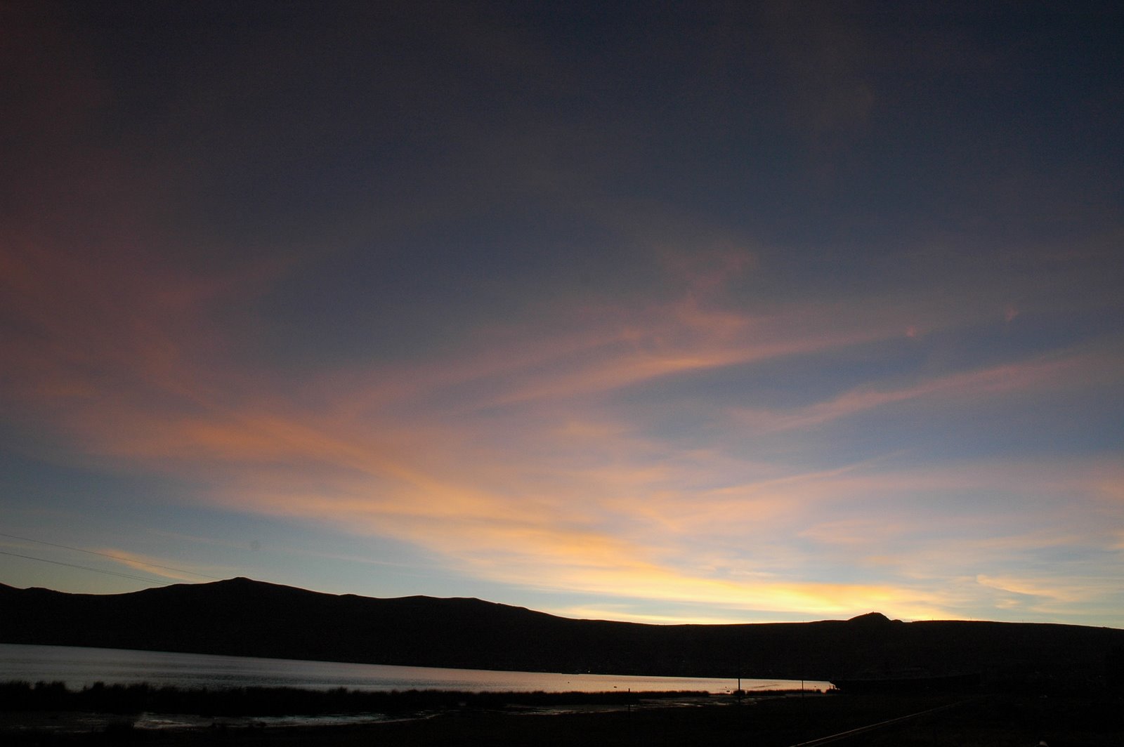 [titicaca_sunset3.jpg]