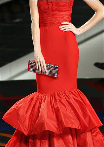 [116+red+dress+clutch.jpg]