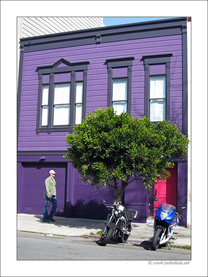 [Purple+house+on+Scott.jpg]
