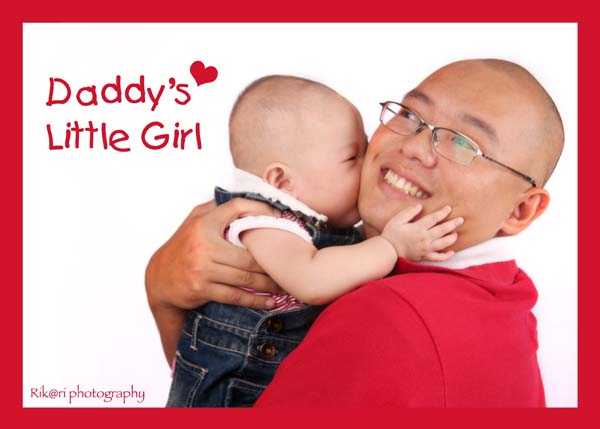 [gia-with+daddy.jpg]