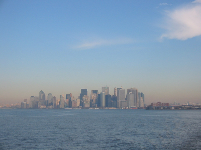 [17+New+York+from+ferry.jpg]