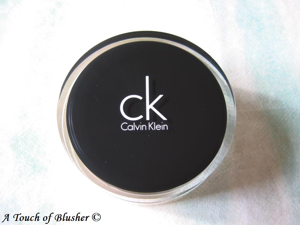 [CK+Calvin+Klein+Subliminal+Purity+Mineral+Based+Loose+Powder+22.JPG]