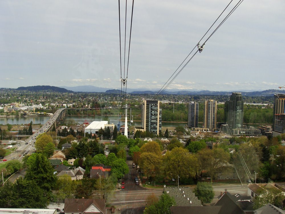 [View+of+South+Waterfront+Portland+from+tram.jpg]