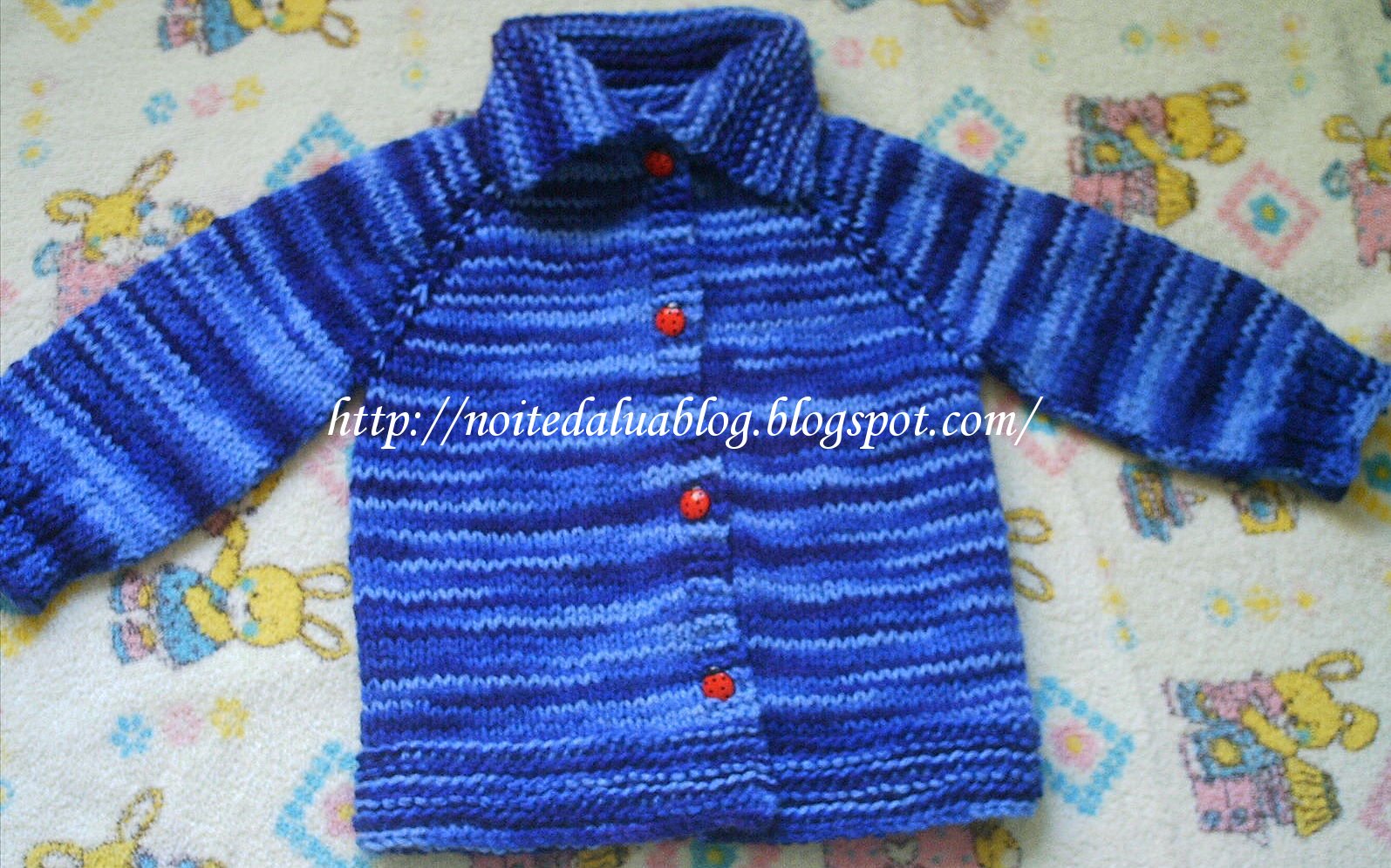 [Raglan+Baby+Sweater+with+Collar.jpg]