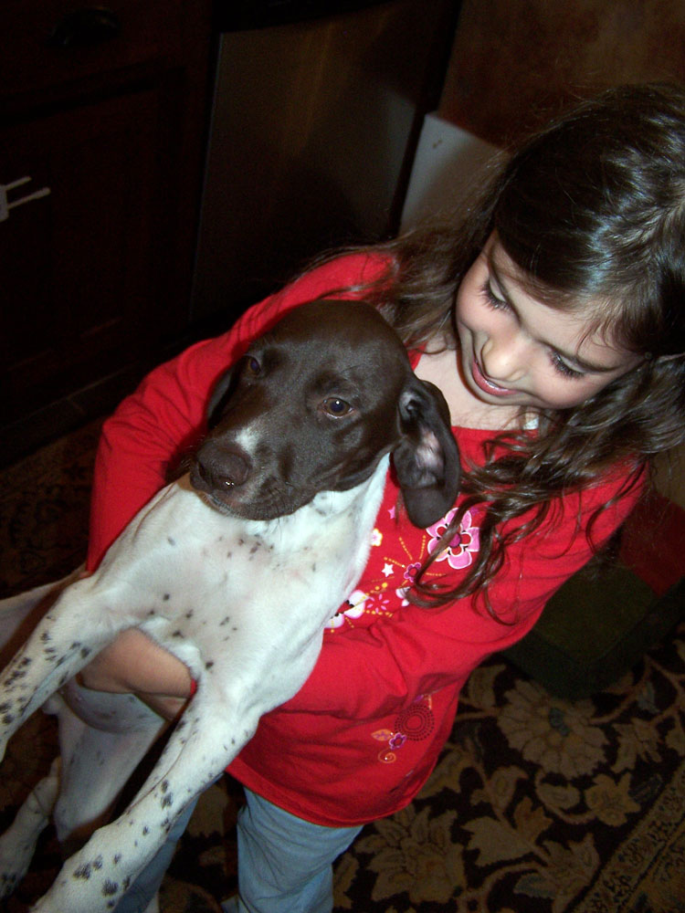 [2007-10-15-Moya-with-Puppy.jpg]