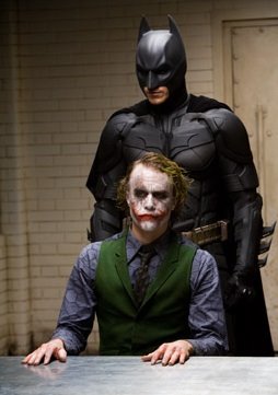 [TDK+Joker+e+batman.jpg]