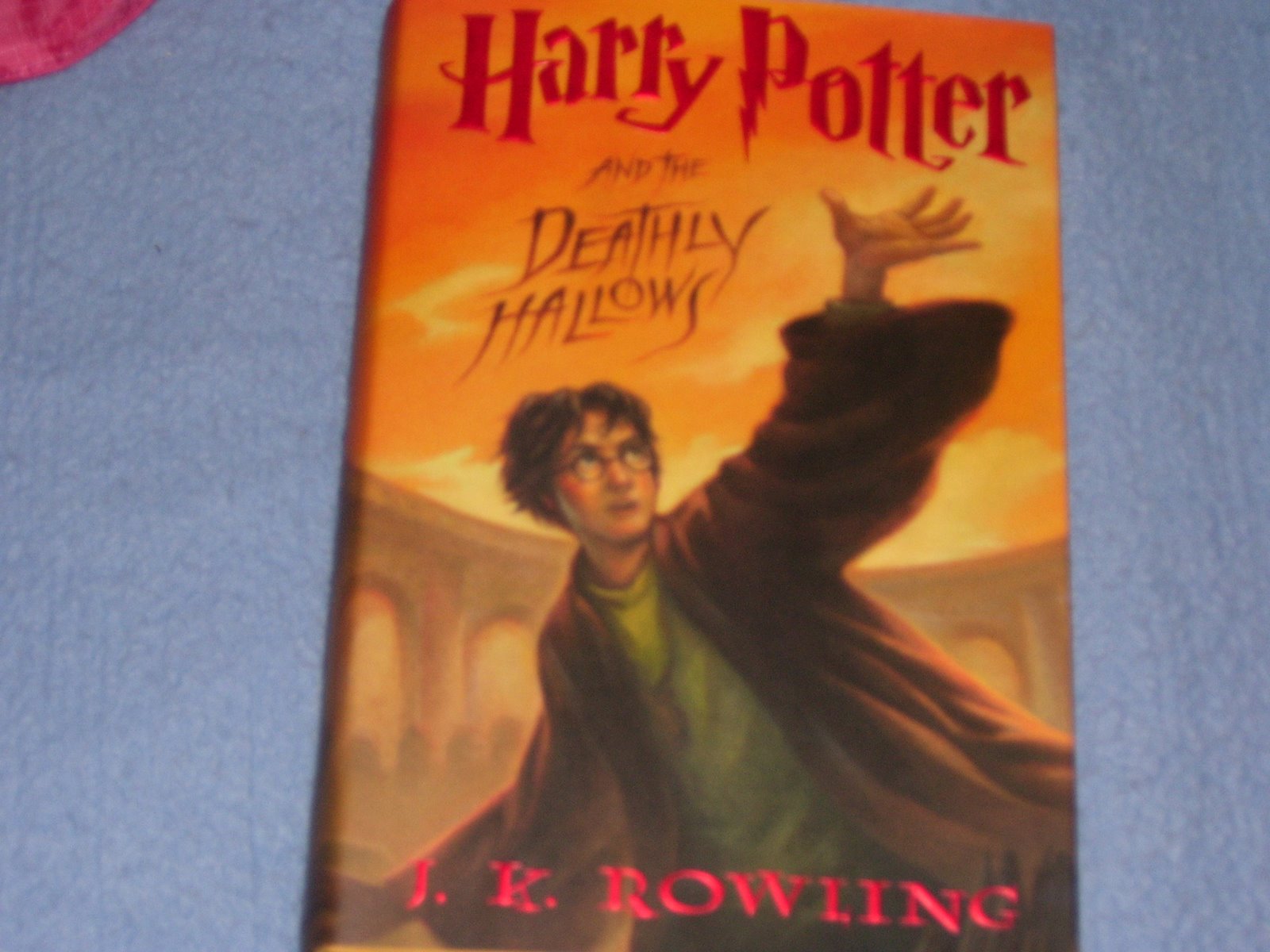 [Harry+Potter+and+the+Deathly+Hallows+020.jpg]