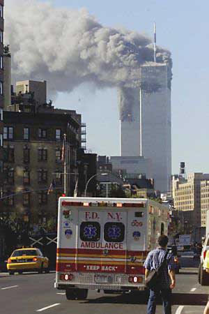 [9-11-FDNY-Ambulance.jpg]