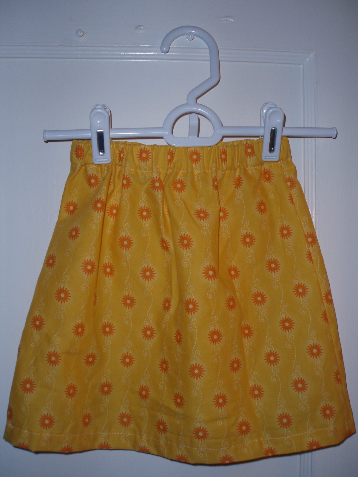 [Sun+Skirt+Size+2T.JPG]