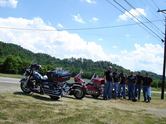All my Ky buddies, riding back to Glasgow from Burkesville on Sunday, June 22nd, 2008. A great day!