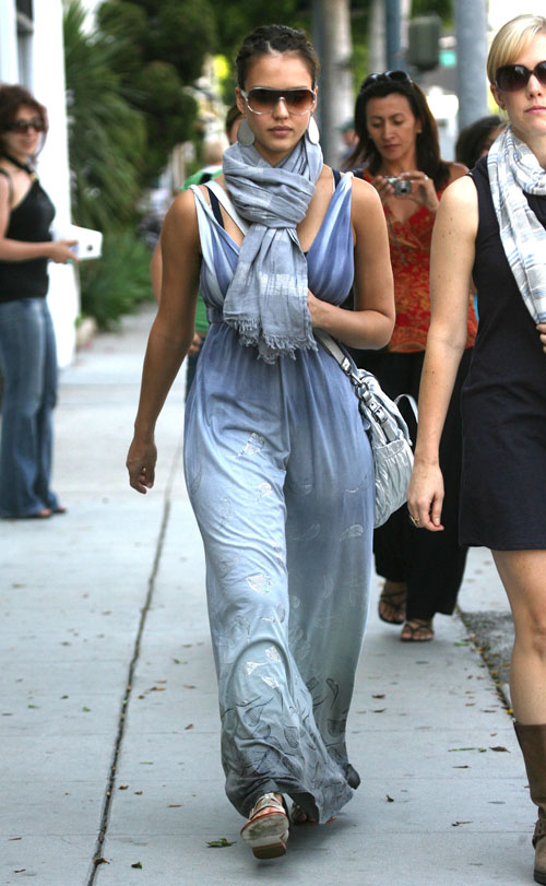 [JessicaAlba.was+spotted+out+shopping+it+up+in+Beverly+Hills+with+friends+in+this+Gypsy+05+maxidress,+which+has+also+been+seen+on+Paris+Hilton12.07.08(iheartthat).JPG]
