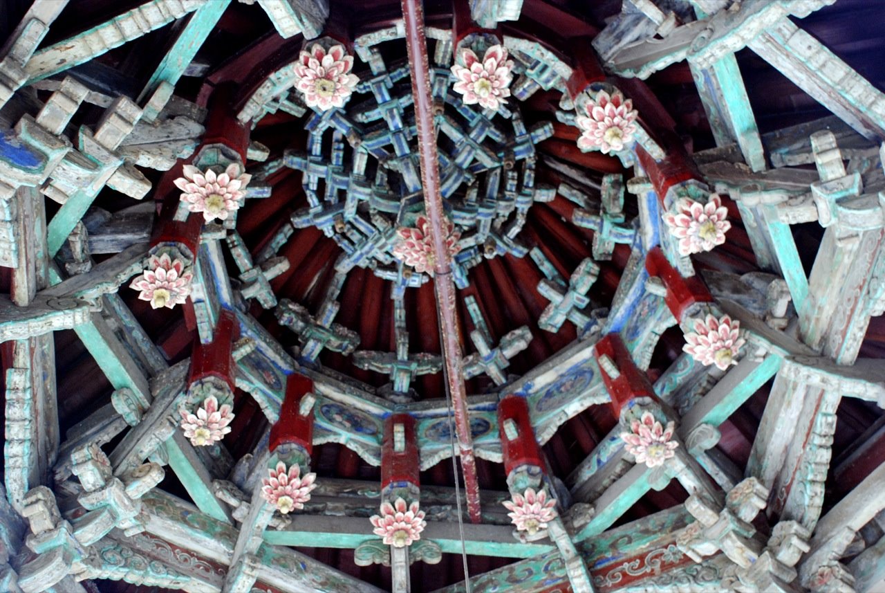 [ceiling+of+xian+mosque.jpg]
