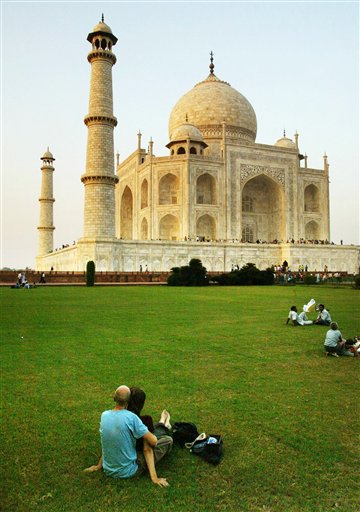 [N7W+-+NDTV+-+Taj+Mahal.jpg]