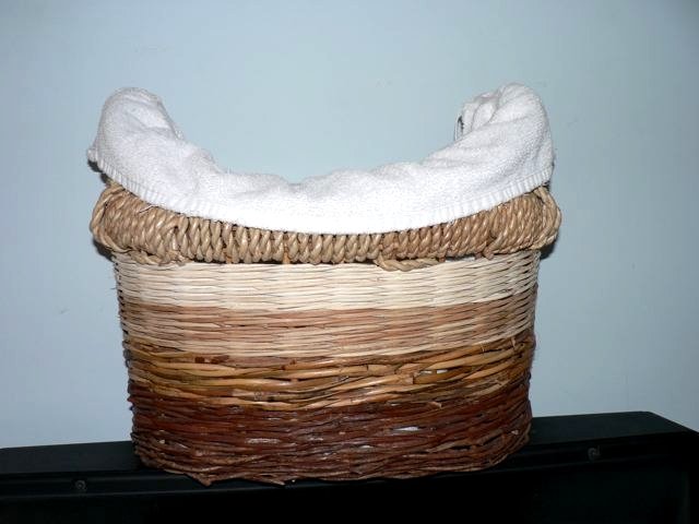 [towel+and+basket.jpg]