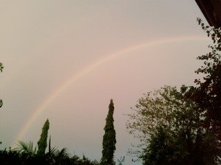 [laoag+rainbow.JPG]