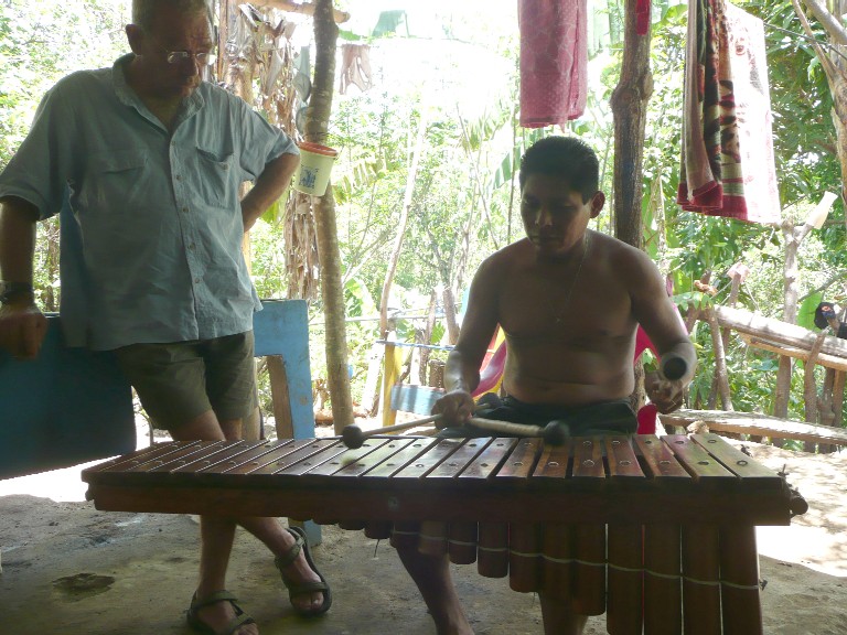 Marimba player in Laguna de Apoyo