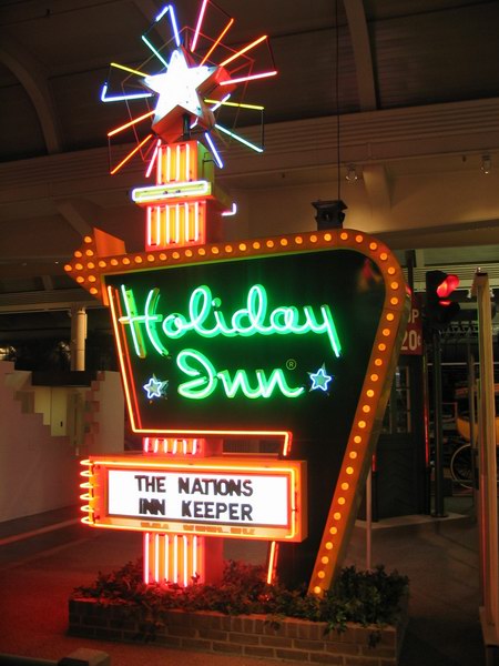 [Miniature_Holiday_Inn_Henry_Ford_Museum.jpg]
