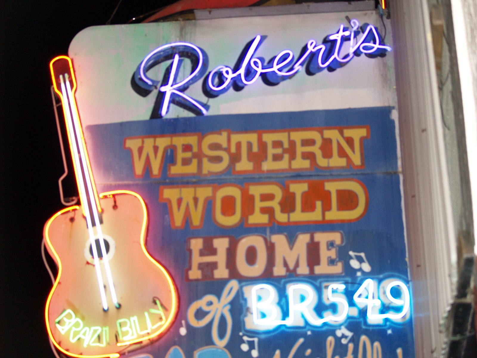 [Robert's+Western+World-+Neon.JPG]
