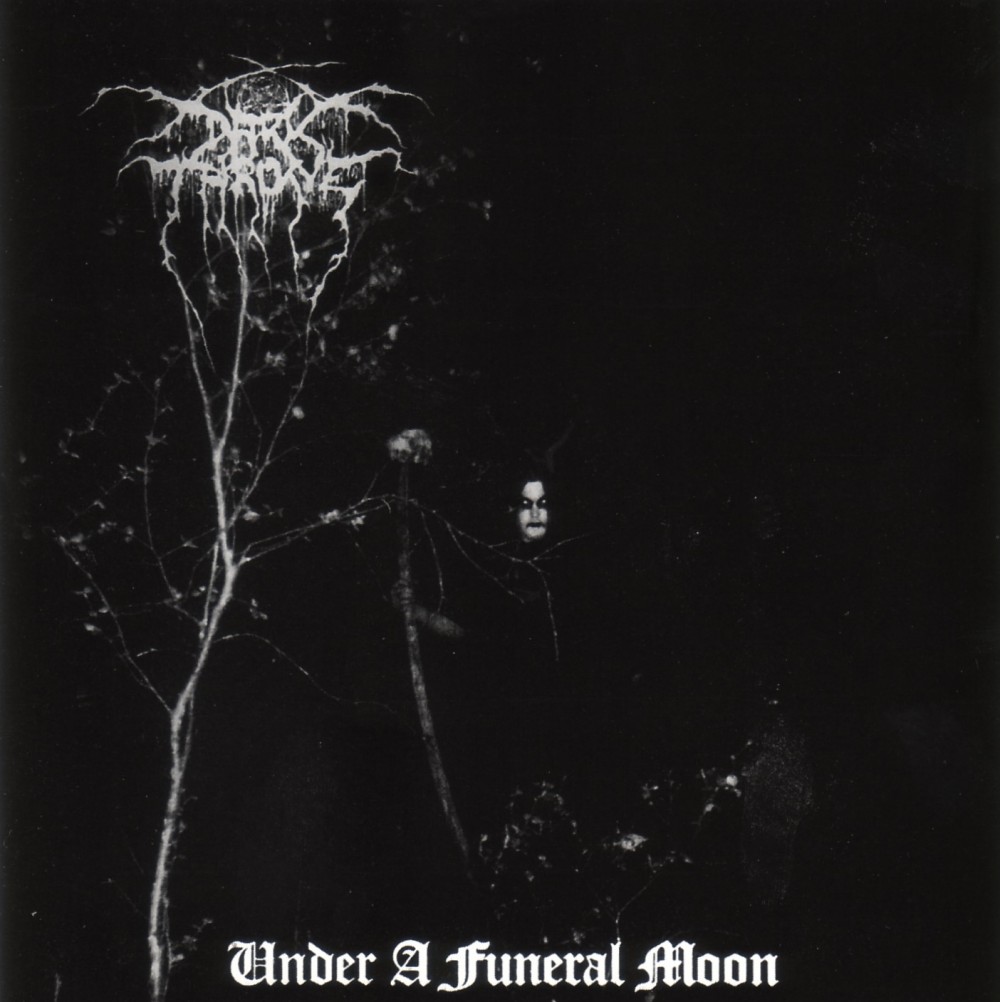 [under+a+funeral+moon(dark+throne).jpg]
