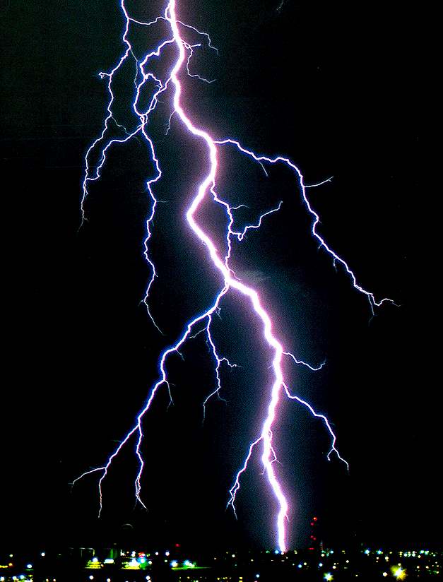 [lightning.jpg]