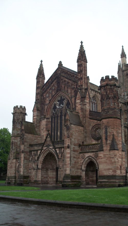 [hereford+cathedral.JPG]