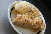 Apple Pie with Caramelized Pear ice Cream