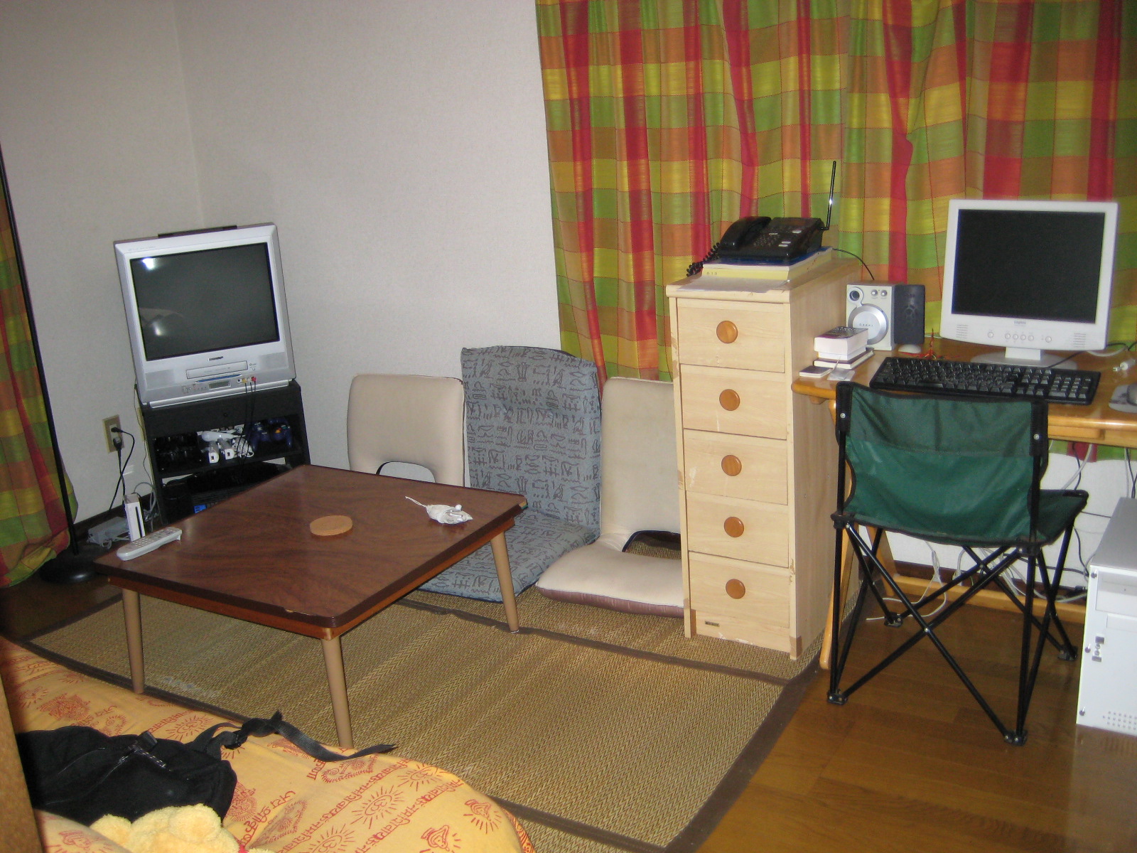 [Living+Room+2.jpg]