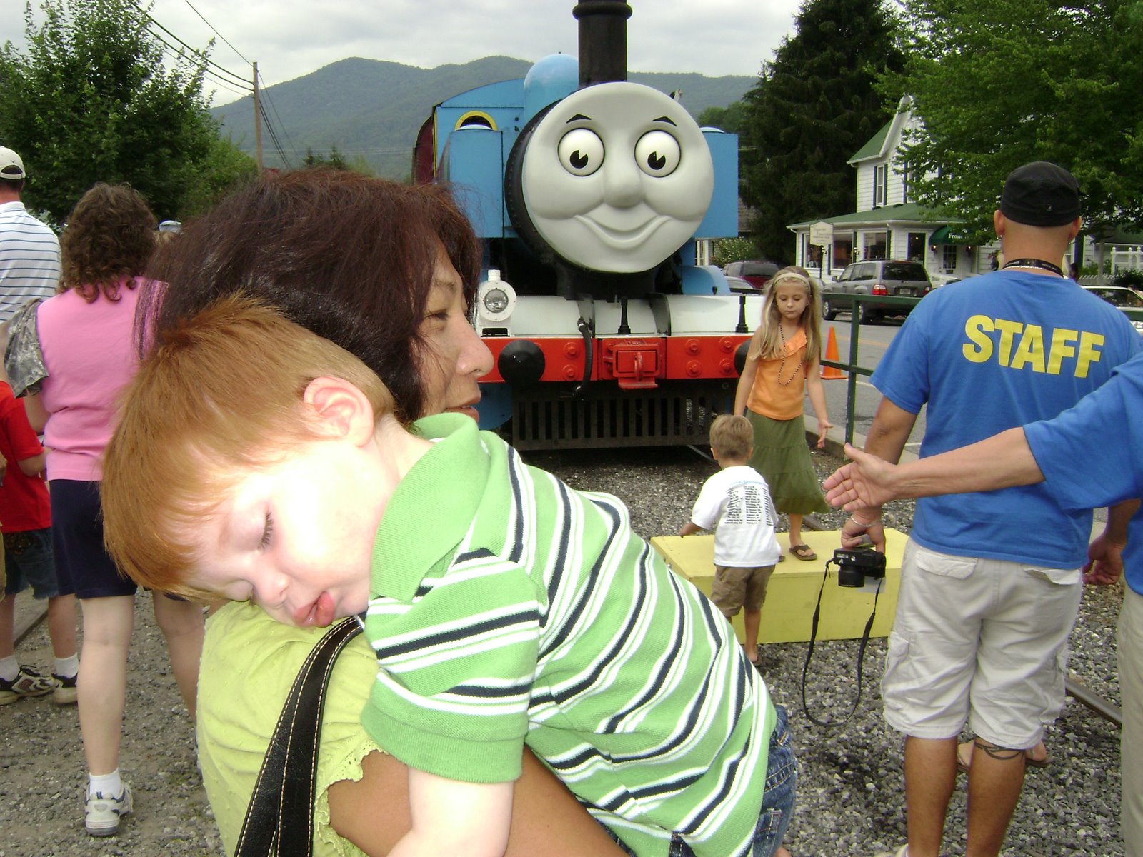 [Thomas+train+7-25-08+066.jpg]