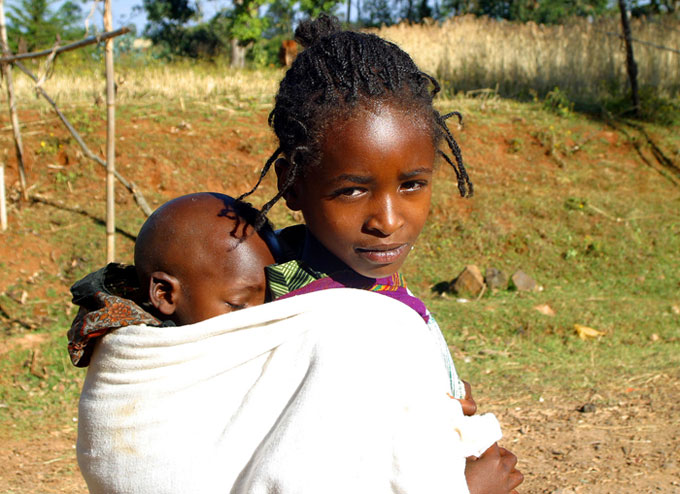 [children+in+ethiopia.jpg]