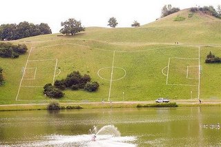 [hill+football+soccer.jpg]