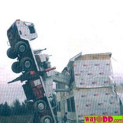 [truck_accidents_059.jpg]