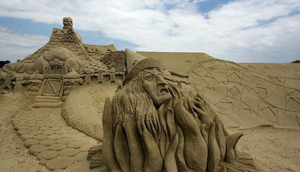 [Sand_Sculptures_07.jpg]