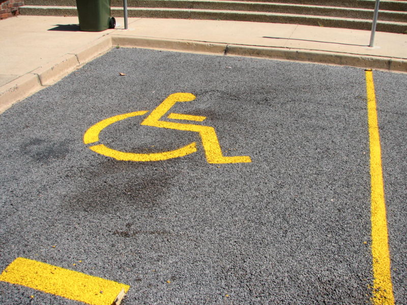 [800px-Disabled_parking_place.jpg]