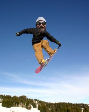 [snowboarding.jpg]