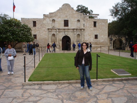 [Me-at-Alamo+2.jpg]