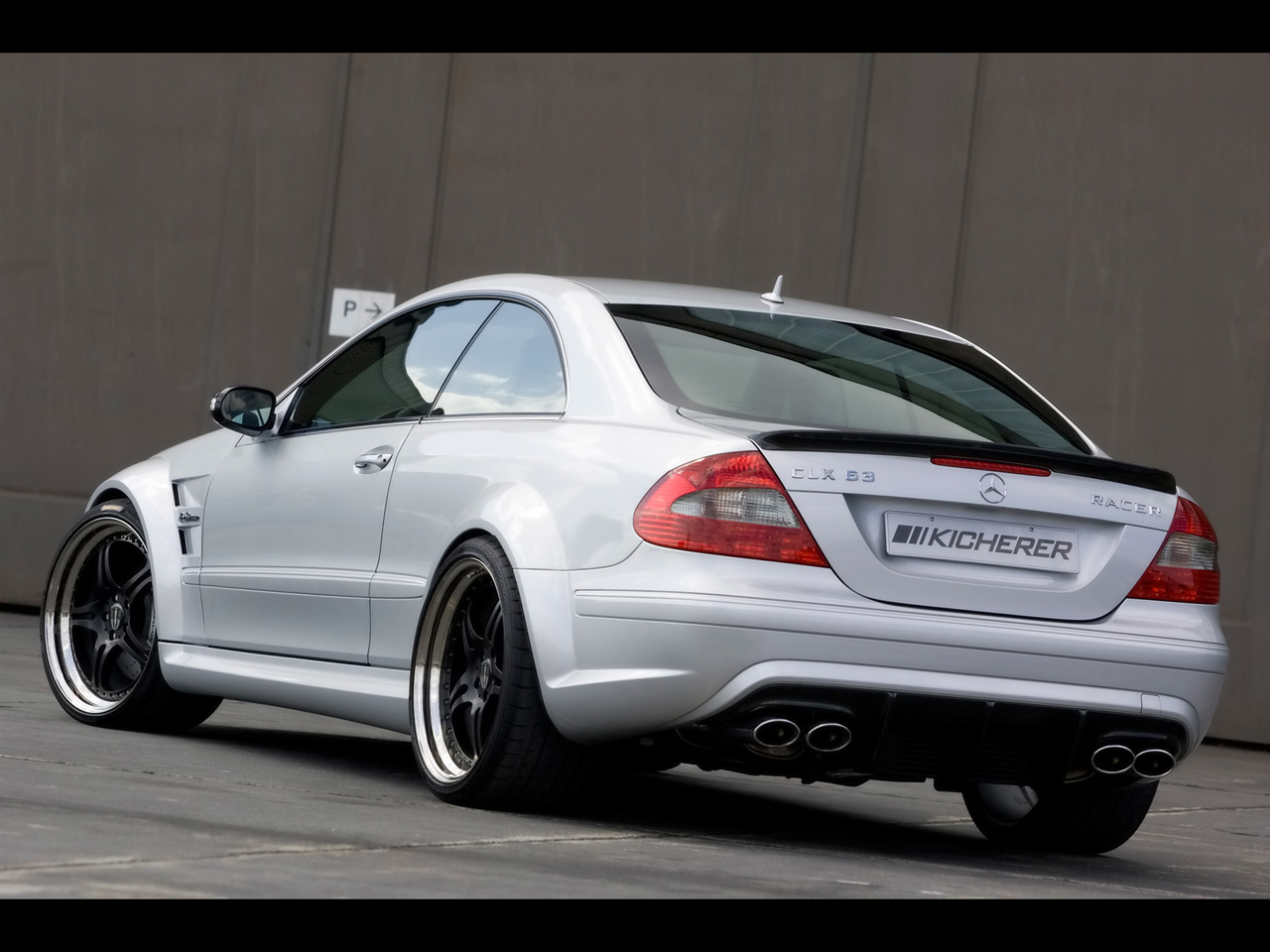 [2008-Kicherer-Mercedes-Benz-CLK-63-AMG-Black-Edition-Rear-And-Side-Tilt-1280x960.jpg]