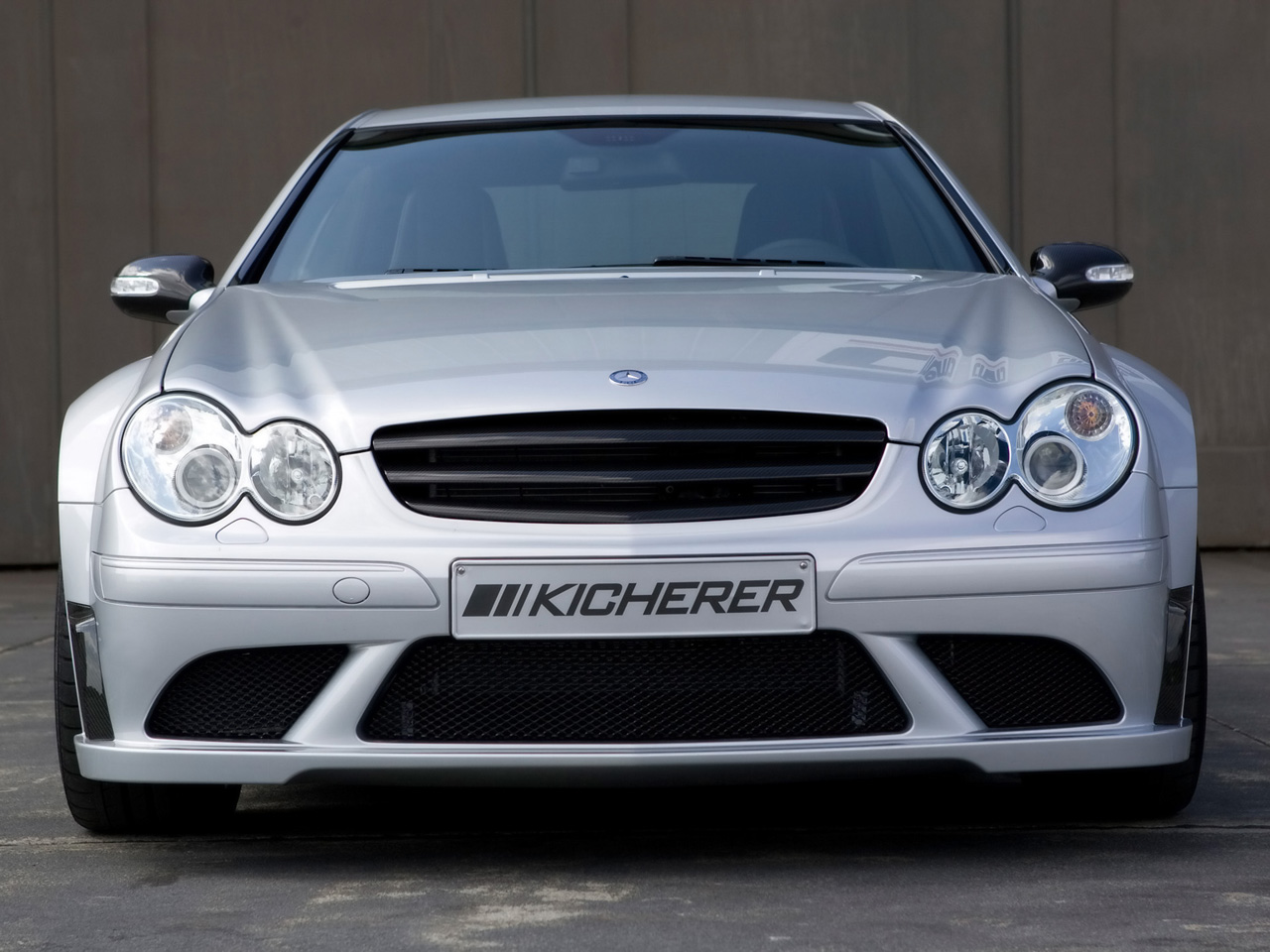 [2008-Kicherer-Mercedes-Benz-CLK-63-AMG-Black-Edition-Front-1280x960.jpg]