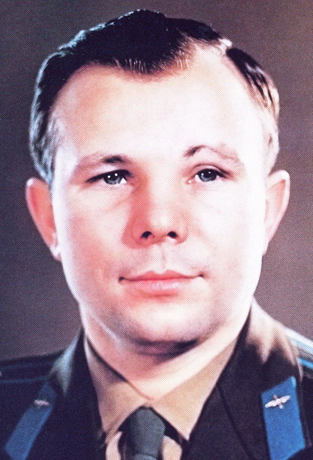 [Gagarin+2.jpg]